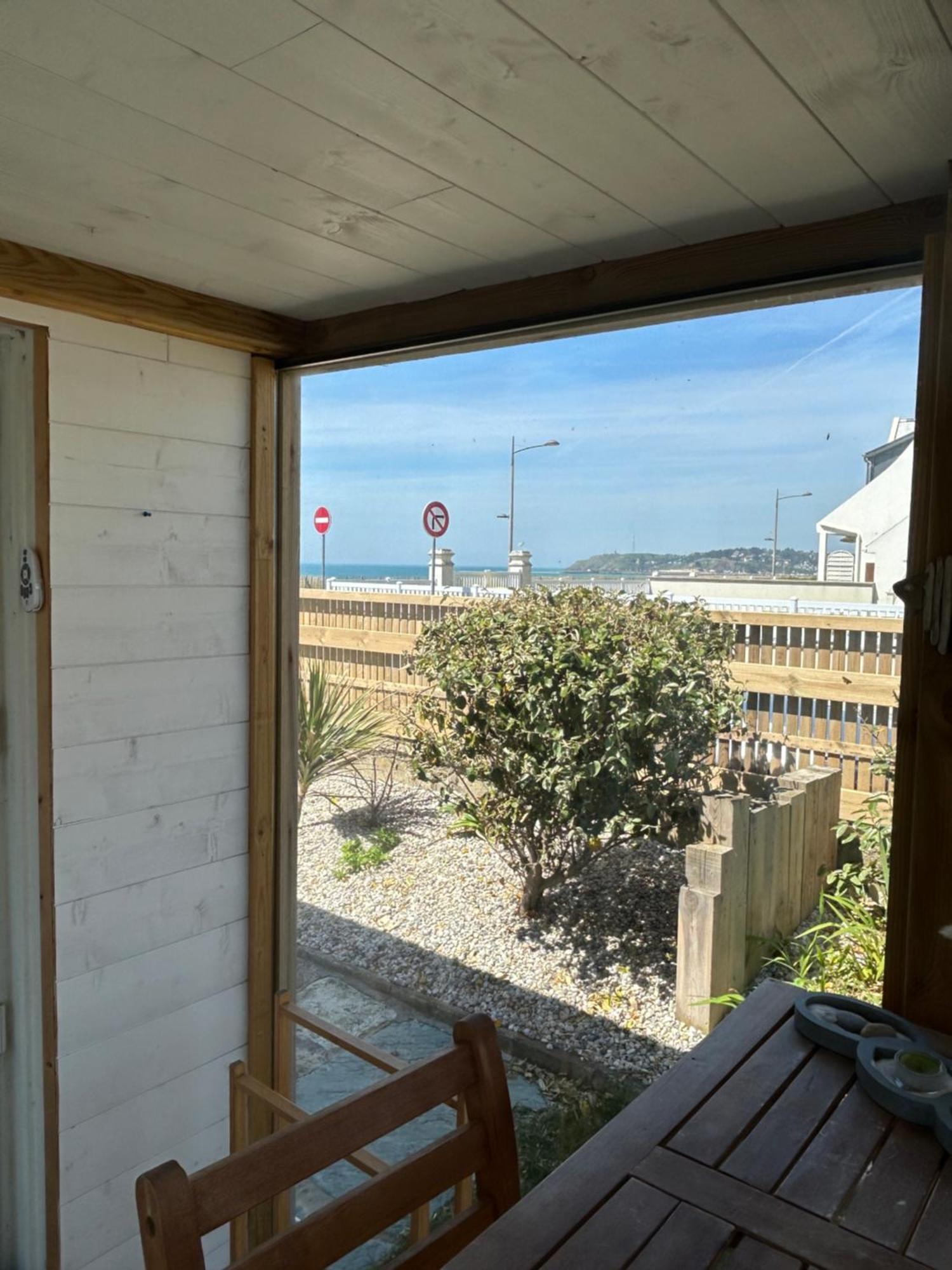 巴讷维尔-卡特里特"La Cabine"住宿加早餐旅馆 外观 照片